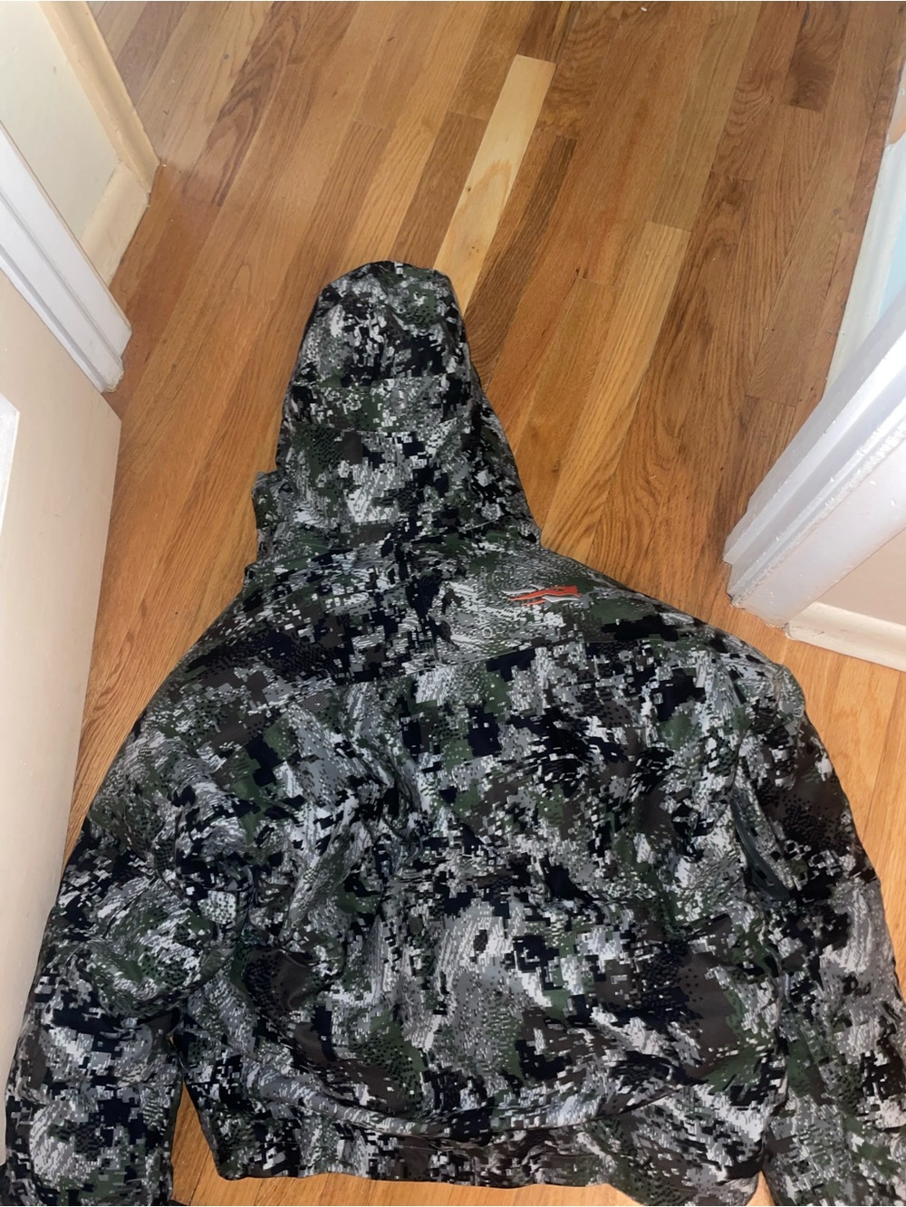 Men's Insulated Hooded Jacket - Camo Digital Print - Picture 4 of 11